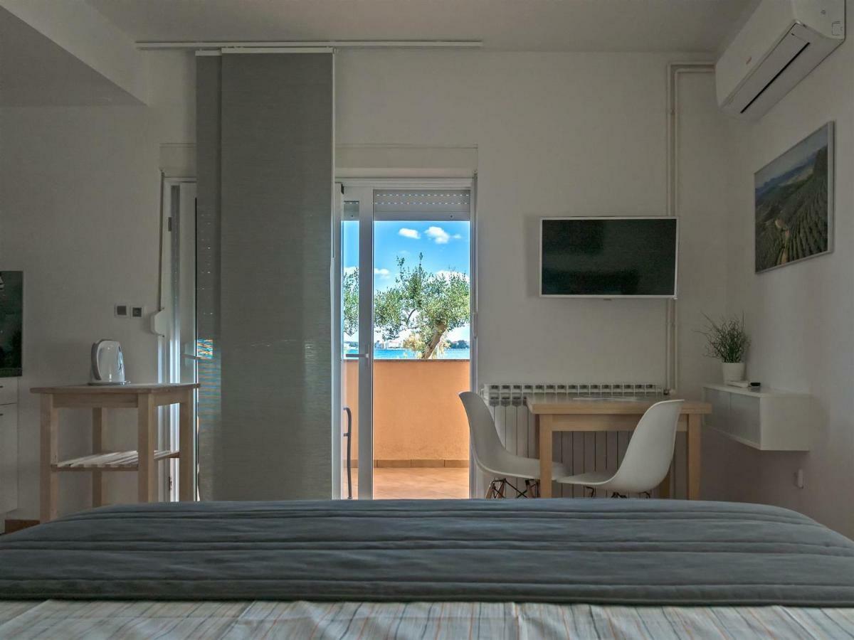 Apartments Nino 1 Zadar Extérieur photo